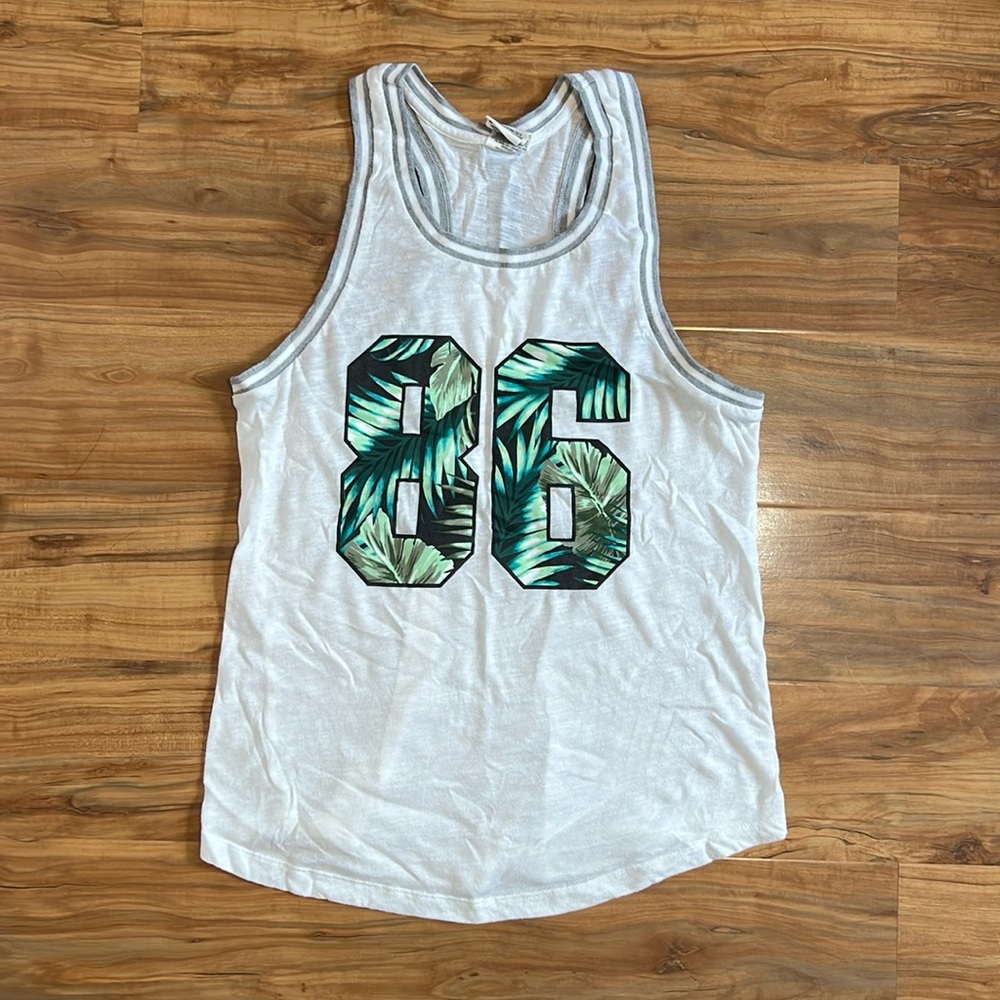 VS Pink Tank